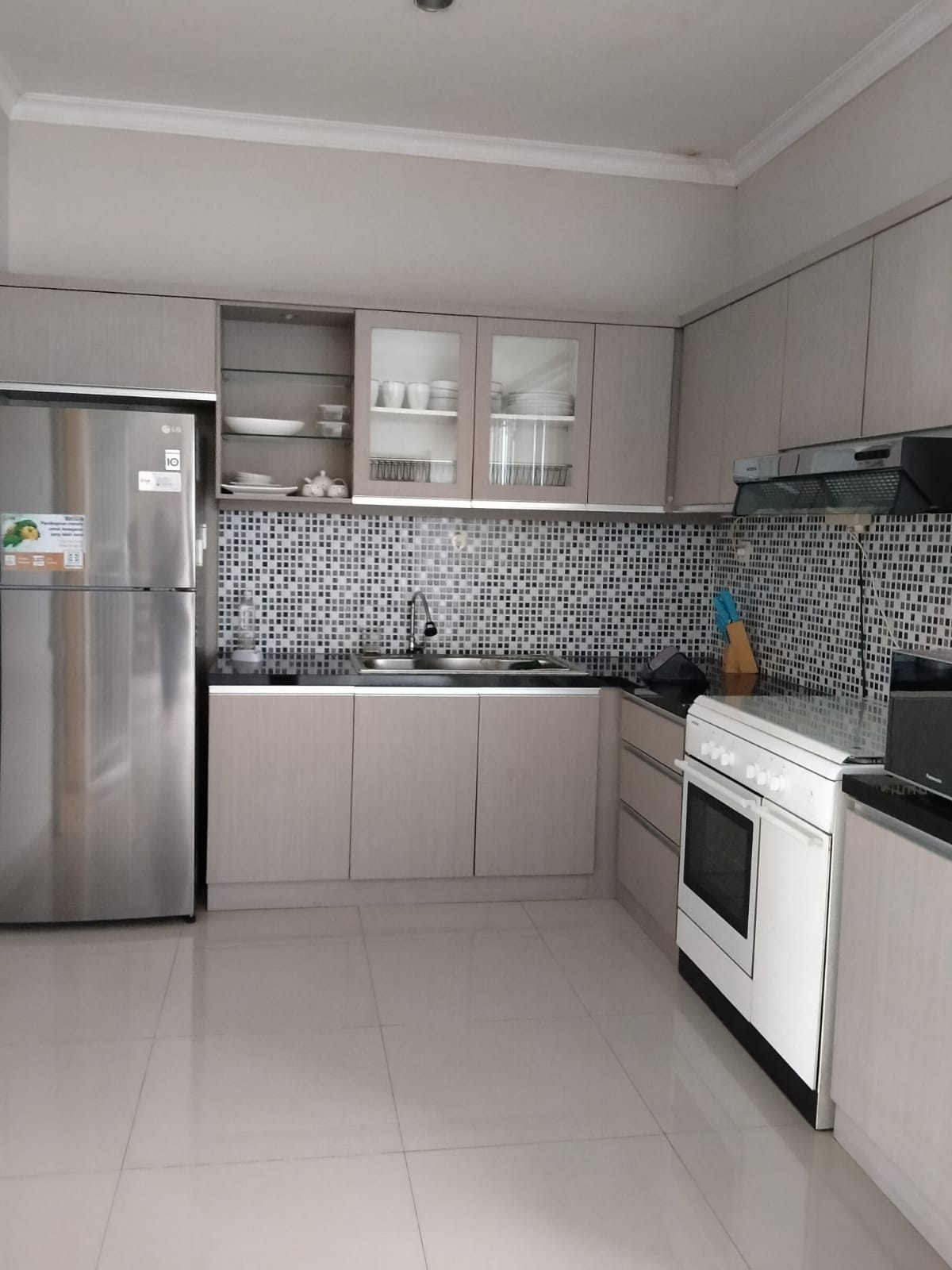 DiSewakan Rumah Fully Furnished Di Vassa Tracce Lippo Cikarang